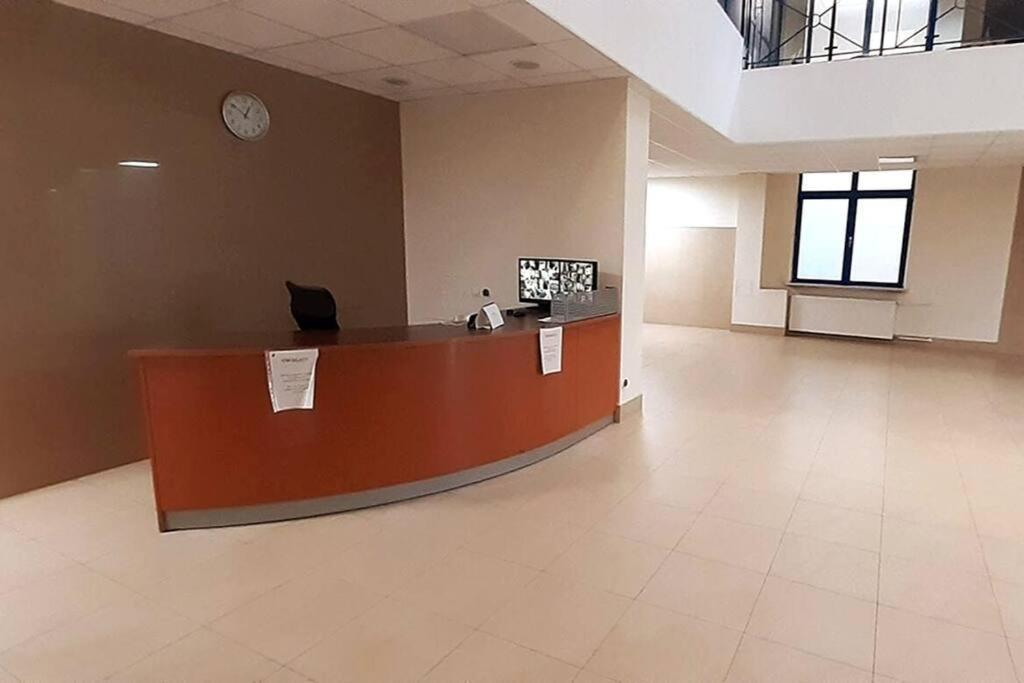 Rondo Onz Metro, Krochmalna 32A Street Варшава Экстерьер фото